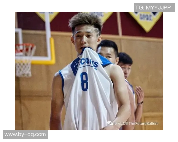 南木林县一中足球球星突破自我助力球队勇闯省赛新高峰 南木林县一中足球球星突破自我助力球队勇闯省赛新高峰