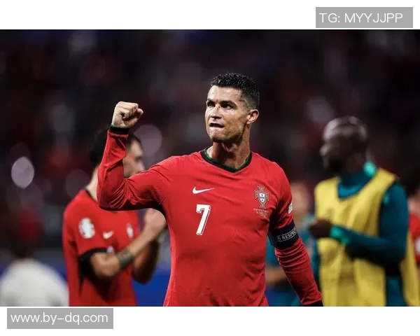 全球足球巨星全名大全及其精彩生涯回顾