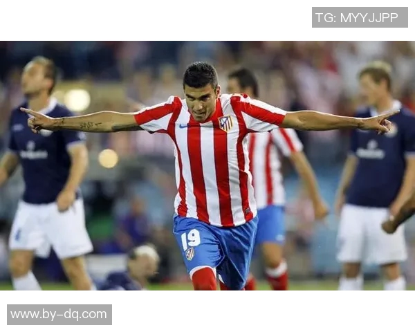 西班牙足球天才雷耶斯短暂而辉煌的一生与绿茵场荣耀追忆