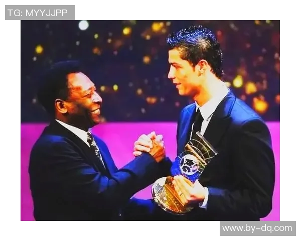 足球巨星三子成长记：他们的名字背后隐藏着怎样的故事与梦想