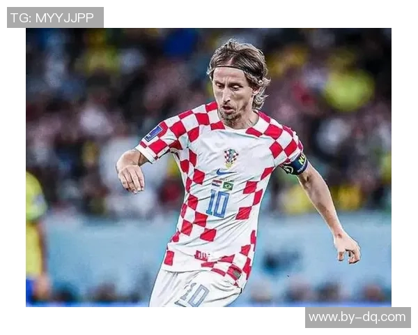 卡莫·莫德里奇领衔克罗地亚征战卡塔尔世界杯展现非凡球技与领导力 卡莫·莫德里奇领衔克罗地亚征战卡塔尔世界杯展现非凡球技与领导力