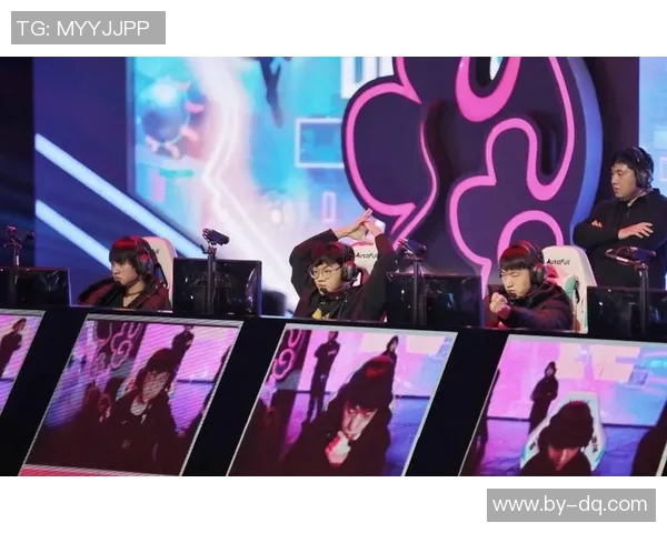 足球传奇星光闪耀全球从起源到巅峰历史纵览 足球传奇星光闪耀全球从起源到巅峰历史纵览