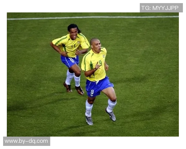 追忆绿茵巨星辉煌岁月铭刻世界足球历史长河 追忆绿茵巨星辉煌岁月铭刻世界足球历史长河